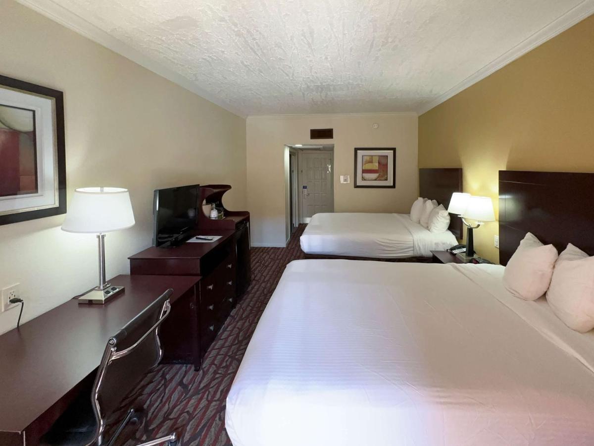 Motel 6 Dallas Tx Downtown Dış mekan fotoğraf